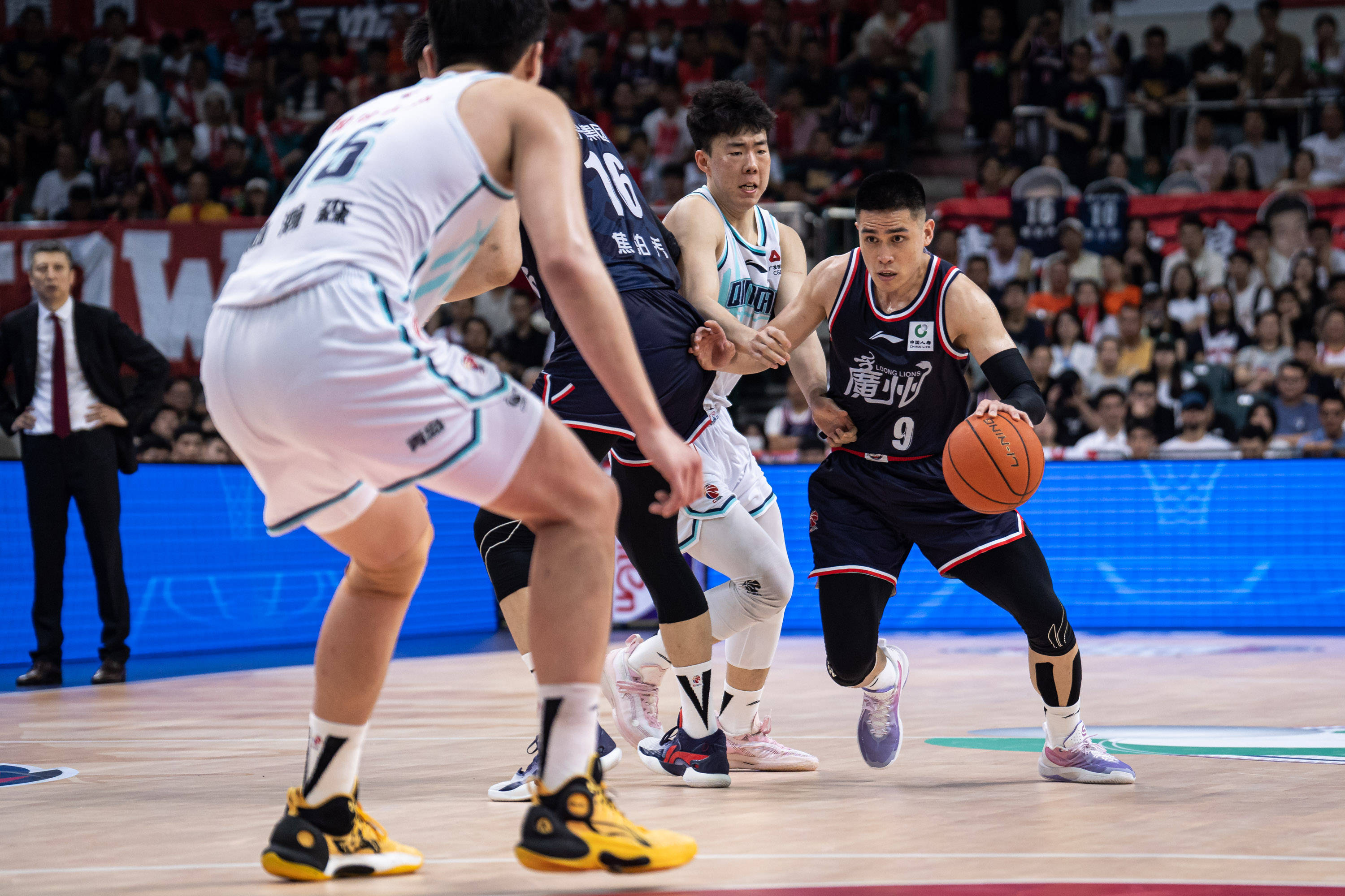 和上海两队 和上海两队