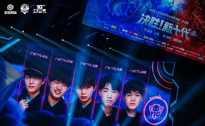 上都开出了 上都开出了